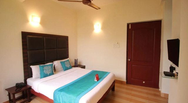 FabHotel Kris Resort Calangute Beach