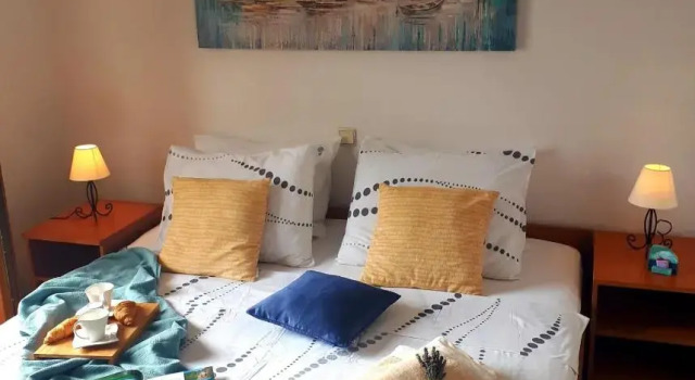 Viola Cavtat Rooms, Забронировать Отель Отели Цавтат с парковкой, рядом с Пляж Циста Лука 1, Парковка