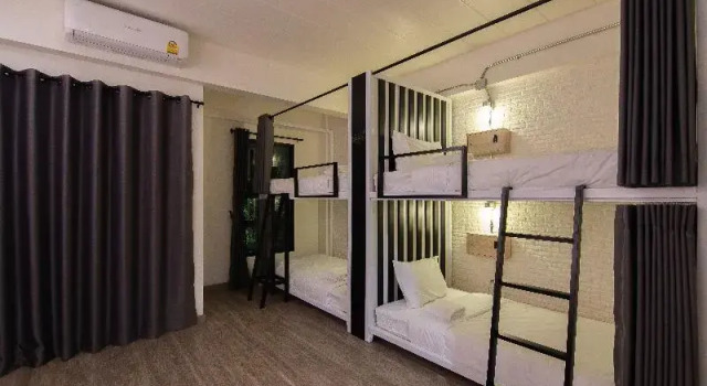 Номер Standard Bangkok Oasis Hotel