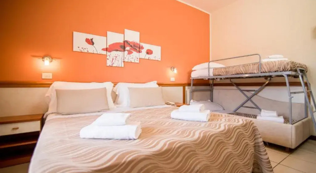 Номер Comfort Unique Hotel