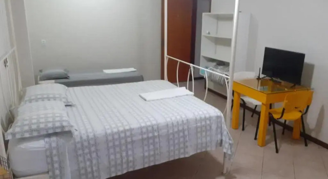 Pousada Casa Verde - quartos individuais - smart tv 32 - e banheiro privativo