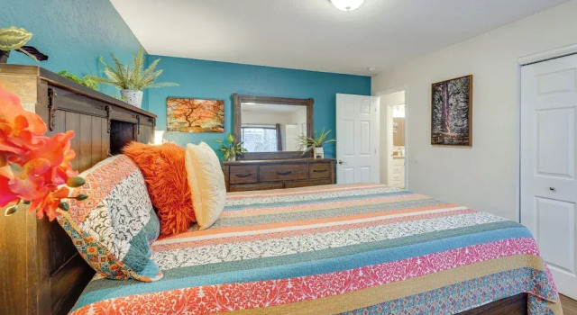 Heart of Anchorage! Home Near Shops & Eats, Rezerwuj Hotel Anchorage Alaska