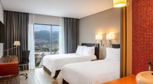 Четырёхместный номер Superior Fiesta Inn Tuxtla Fashion Mall