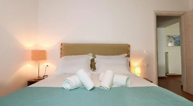 Elizabeth Country House - 3BR spacious villa, Book Villa Villaer i Alevropari, Villa