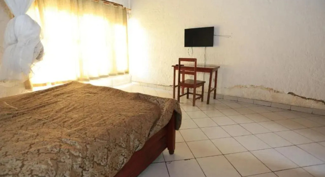 Hotel la Versailles Goma, Buchen Sie Hotel Goma Demokratische Republik Kongo