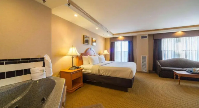 Sviitti Ambassador Hotel