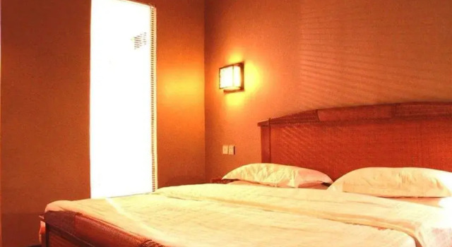 Chama Hotel, Book Hotel Hoteller i Baoshan med pool, Swimmingpool