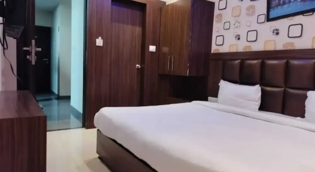 Номер Standard Hotel Golden Crown - 600m to Kashi Vishwanath Temple