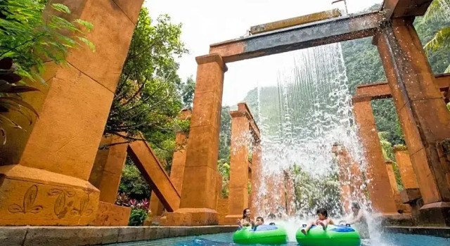 Ipoh Sunway Onsen Themepark Suite  6-11pax 2parkin