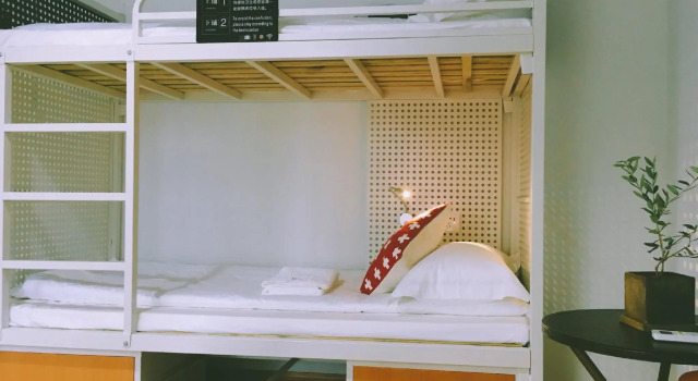 Кровать в общем номере (мужской номер) ChongQing SaharaHexi Youth Hostel