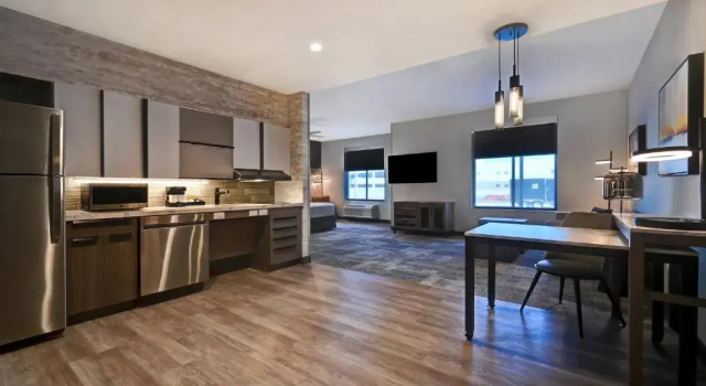 Люкс c 1 комнатой с красивым видом из окна Homewood Suites by Hilton Dallas The Colony