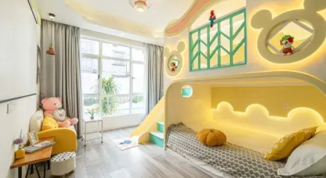 Семейный люкс Deluxe с 2 комнатами Yunian Hostel