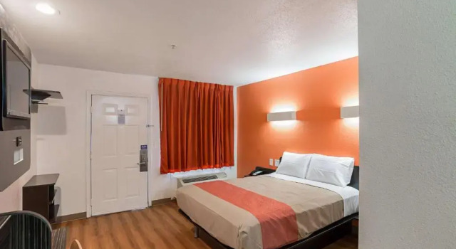 Двухместный номер Standard Motel 6 Grand Prairie, TX - Near Six Flags Drive