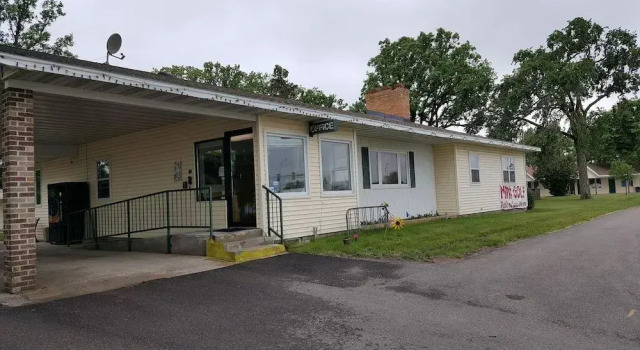 Budget Host Inn, Varaa Hotelli Hotellit Minnesota pysäköinnillä, Pysäköinti