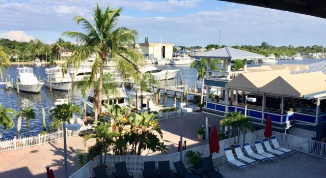 Номер Standard с балконом и с красивым видом из окна Pirates Cove Resort and Marina - Stuart