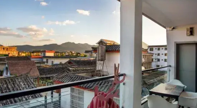 Nanyue Jiuxi·Hefeng Liying Viewing B&B, Забронировать Отель «постель и завтрак» Отели Лицзян 3 звезды, рядом с Loyalty Arch, 3*