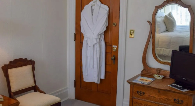 Номер Standard The Lamplighter Bed & Breakfast of Ludington