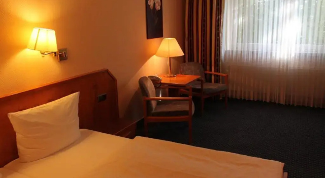 Трёхместный номер Standard Hotel Seegarten Quickborn