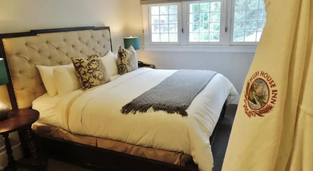 Номер Deluxe Huff House Inn and Cabins