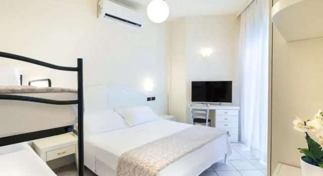 Четырёхместный номер Standard с видом на море Hotel Fenice Gluten Free