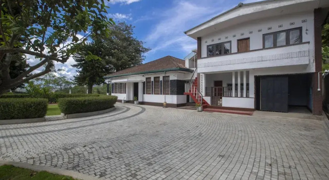 Bandarawela City Bungalow