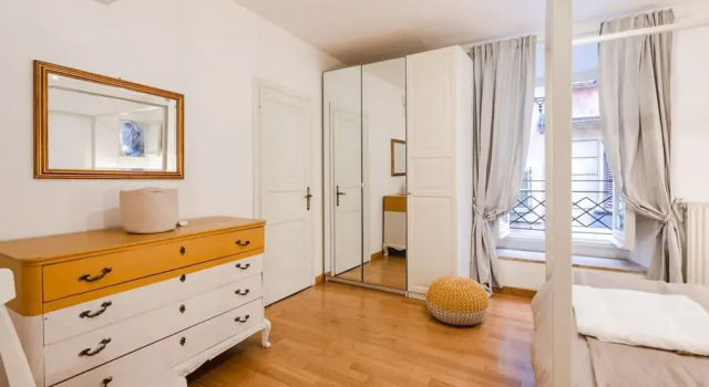 Modern Flat in Historic Rome Center, Забронировать Отель Отели Рима с парковкой, рядом с Pincian Hill, Парковка