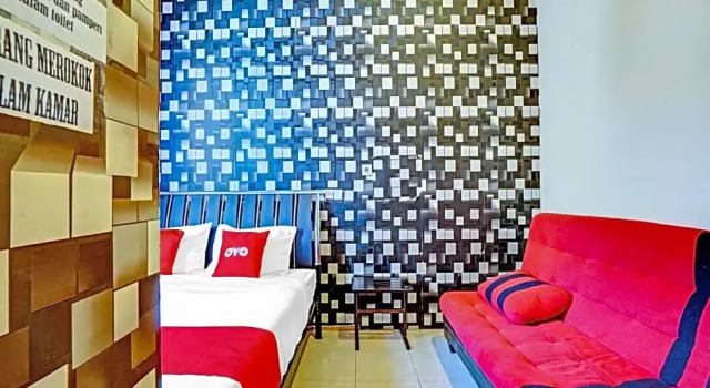 Suite De lujo RedDoorz near Alun Alun Batu