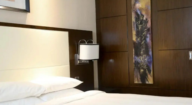 Двухместный номер Deluxe с видом на город Courtyard By Marriott Shanghai Xujiahui