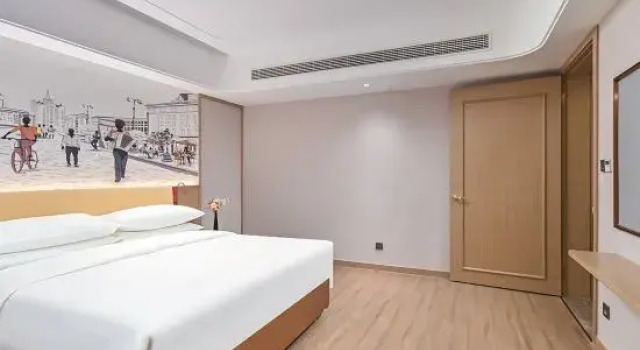 Люкс Deluxe Vienna 3 Best Hotel (Huaibei Lieshan University Town Huayi Square)