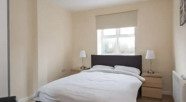 Luxury 2 Bed Riverside
