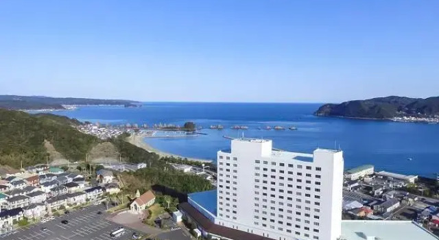 Люкс Mercure Wakayama Kushimoto Resort & Spa
