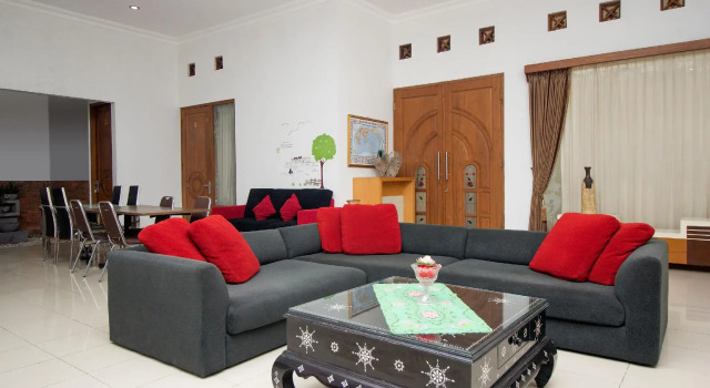 Collection O 1061 Aliya Homestay, Book Hotel Hotels in Yogyakarta Province with Breakfast, Breakfasts