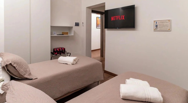 Venezia Urban Rooms, Забронировать Гостевой дом Ливорно Берег Этрусков, рядом с Палаццо-Комунале