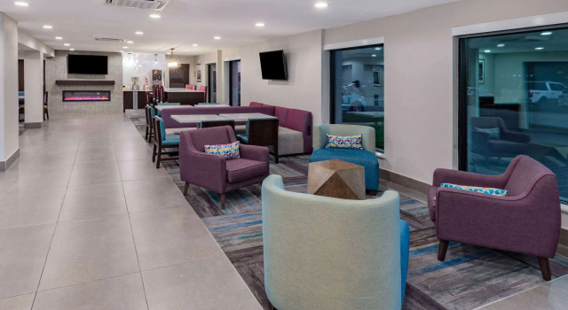 La Quinta Inn & Suites by Wyndham Houston Southwest