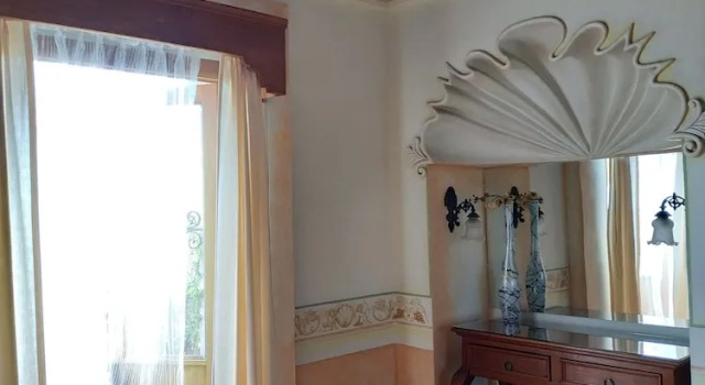 Четырёхместный семейный номер Standard с балконом и с видом на внутренний двор Hotel Centenario Centro de Peña de Bernal