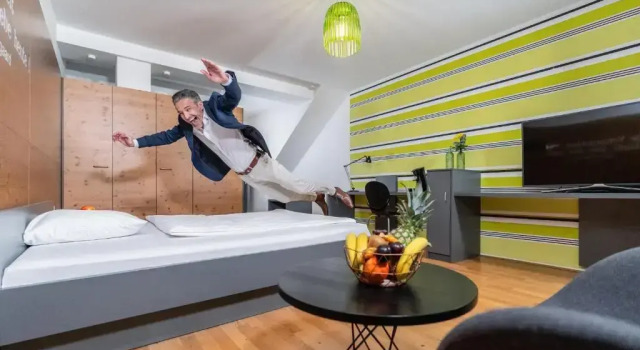 Номер Standard Hotel CampusZwei Komfortable Doppelzimmer & Apartments mit Küche Zentral in Ludwigsburg ideal für Business & Langzeitaufenthalte 24h Check in Kinder bis 14 Jahre übernachten kostenlos