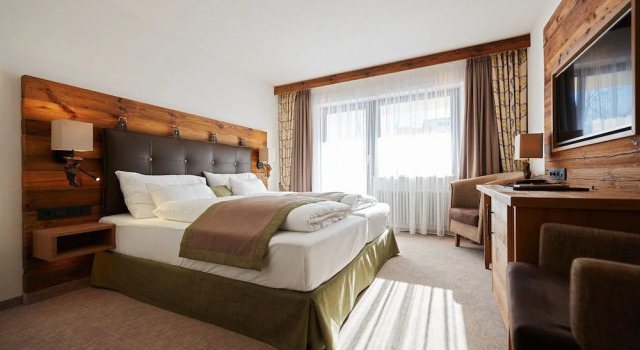 Двухместный номер Comfort с балконом и с видом на сад Boutique Hotel Herzhof