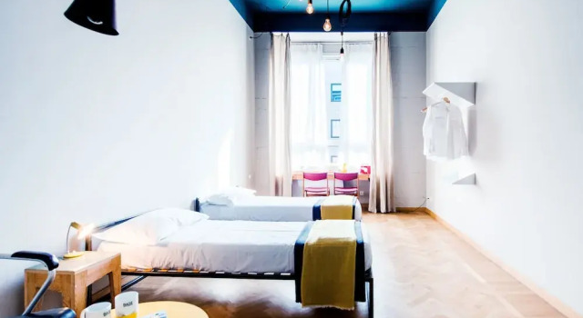 Standard Twin room casaBASE