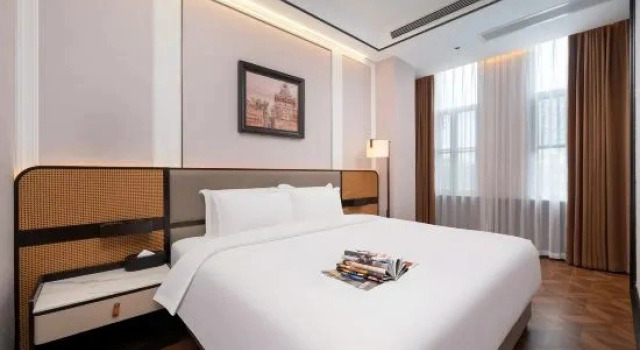 Люкс Premier Q.Pavilion Hotel