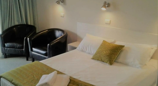 Студия Standard Averill Court Motel
