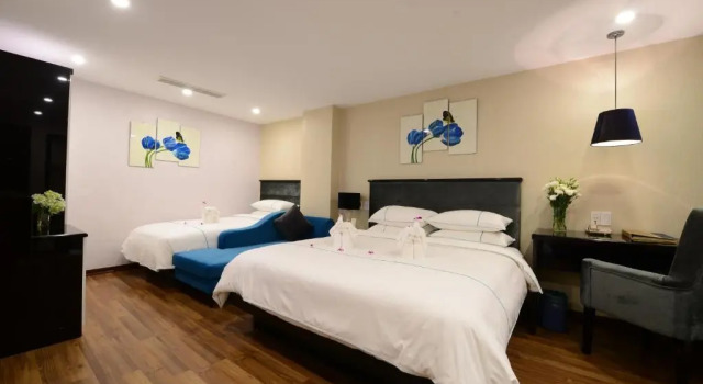Семейный номер Deluxe Hôtel Le Joyau Bleu Hanoï
