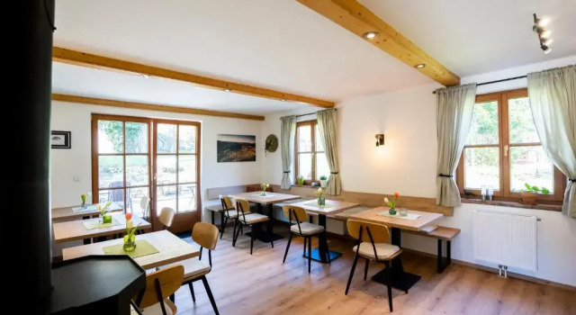 Weinberghof Ilkerl-Luf, Book Hotel Krems an der Donau 