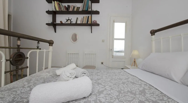 Коттедж с видом на море Giameiko Traditional House Kalymnos