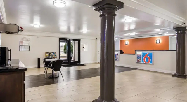 La Quinta Inn Little Rock North Landers Road, Book Motel Little Rock Arkansas