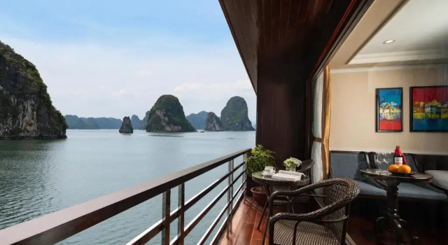Четырёхместный номер Standard с балконом La Pandora Cruises
