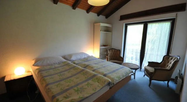 B&B Harry's Haven, Prenota Bed & breakfast Port-Valais Canton Vallese