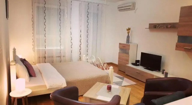 Студия VIKONT studio apartment with free parking and WiFi