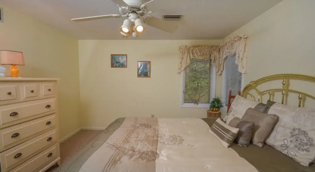 Hummingbird Hill 4 Bedroom House, Book Hotel Oakland Maryland