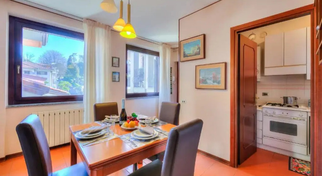 Laura's Cozy Apartment Stresa Center