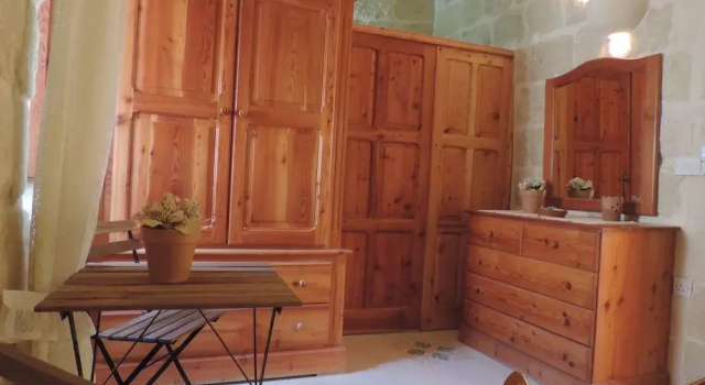 Balluta Residence, Varaa Hotelli Gharb Gozo